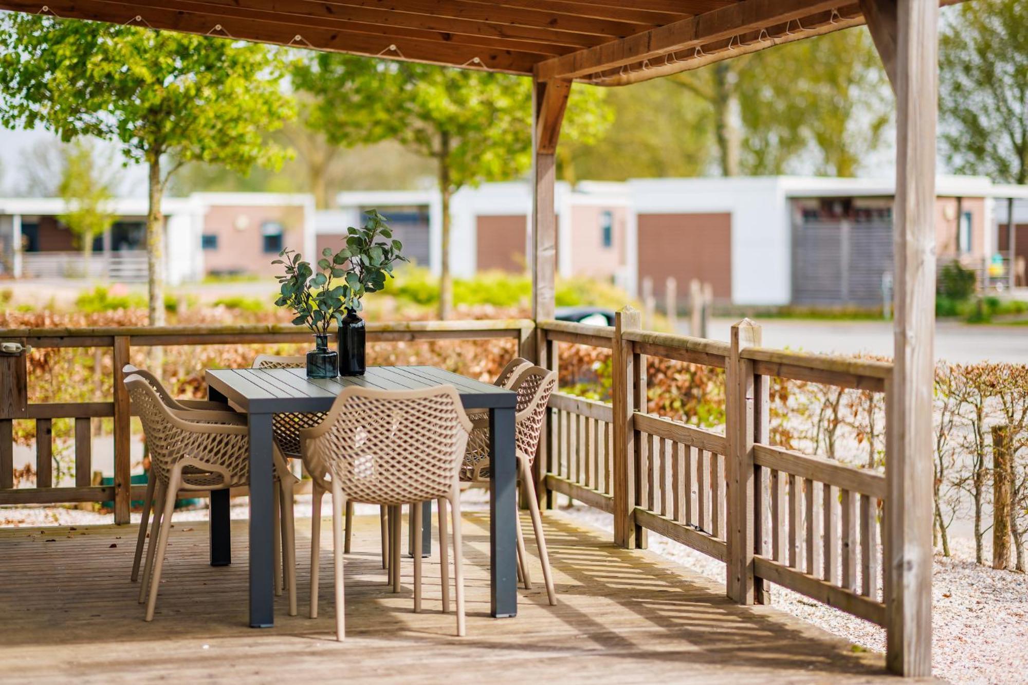 Vakantiepark Eiland Van Maurik Værelse billede